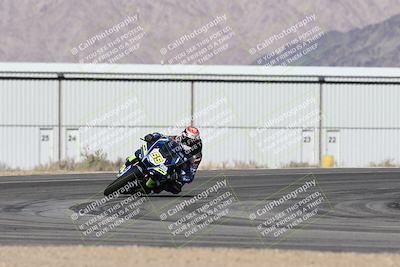 media/Jan-15-2026-Racers Edge (Thu) [[dfebeb70ab]]/2-A Group/Session 3 (Turn 16)/